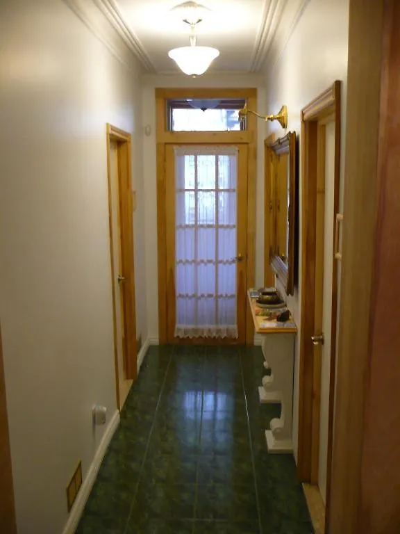 *** Bed & Breakfast Gite Le Sieur De Joliette Montreal Canada